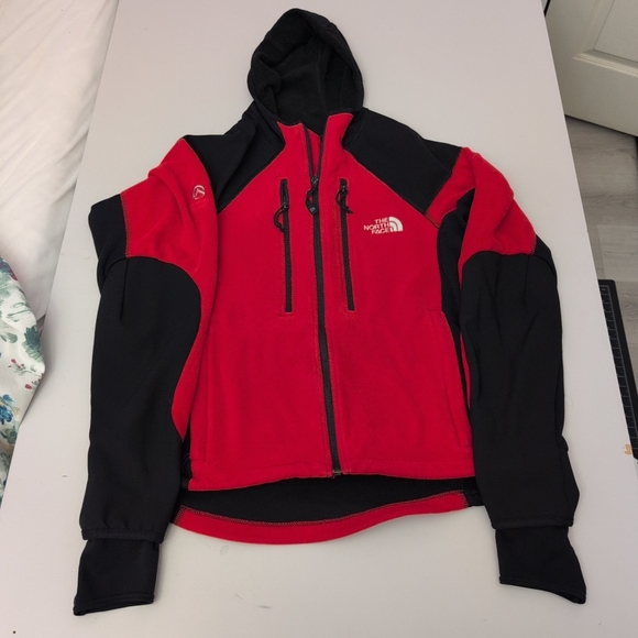 The North Face Rare Sweater